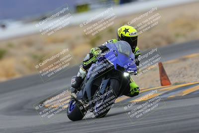 media/Jan-14-2023-SoCal Trackdays (Sat) [[497694156f]]/Turn 4 Set 1 (1020am)/